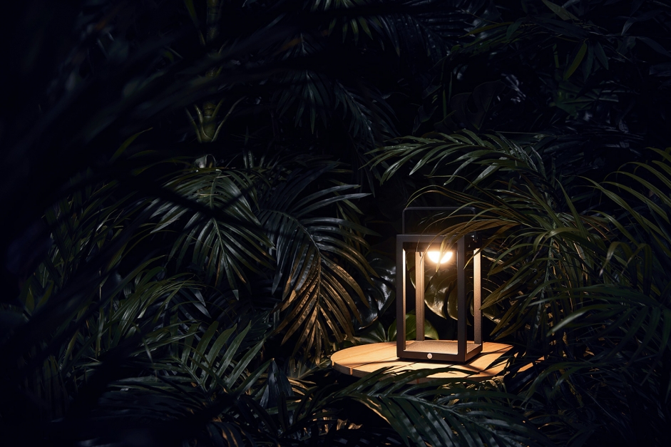 Outdoor lamp – Jack – Solar collection